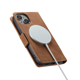 iPhone 15 Sienna Brown - MagSafe Book Case