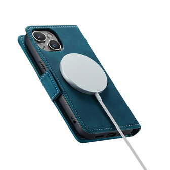 iPhone 15 Plus Emerald Green - MagSafe Book Case