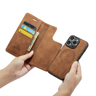 iPhone 15 Sienna Brown - 2 in 1 MagSafe Book Case