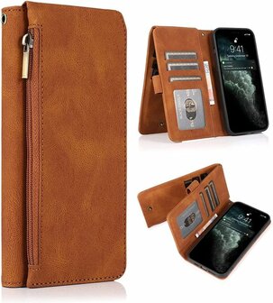 iPhone 13 Pro Bruin - Book Case met Rits &amp;amp; Extra Vakken