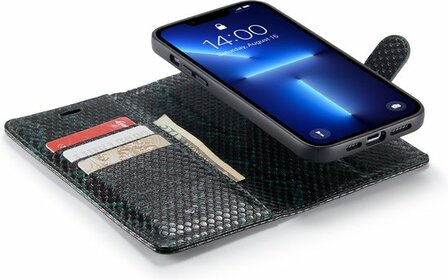 iPhone 13 Pro Max Groen - 2 in 1 Slangen Book Case