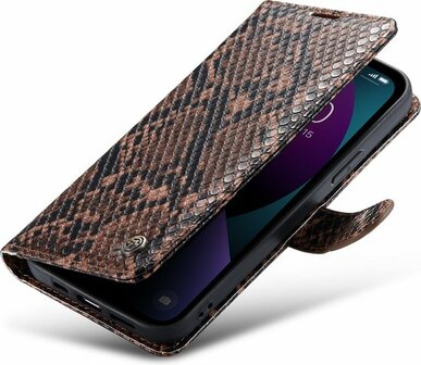 iPhone 13 Pro Bruin - Slangen Book Case
