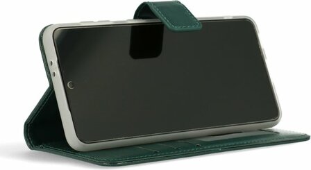 iPhone 11 - Book Case &amp;amp; Glas - Groen