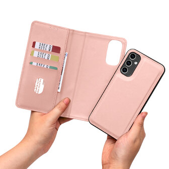 Samsung A15 5G - Roze - 2 in 1 Book Case