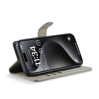 iPhone 15 Plus - 2 in 1 Book Case - Smoke Gray