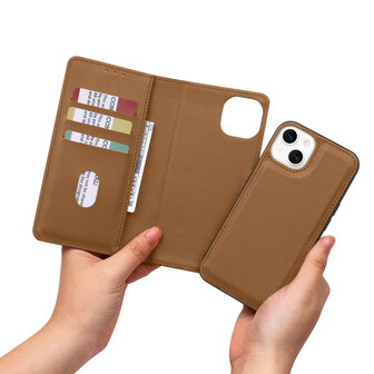 iPhone 16 - 2 in 1 Afneembare Book Case - Bruin
