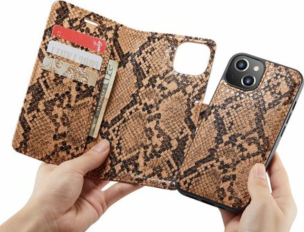 iPhone 13 Beige - 2 in 1 Slangen Book Case