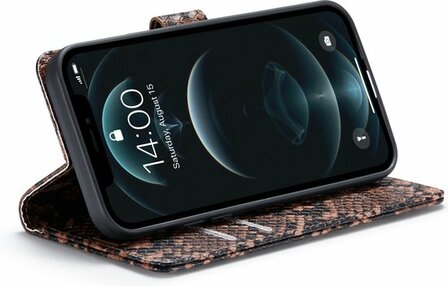 iPhone 11 Bruin - Slangen Book Case