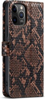 iPhone 11 Bruin - Slangen Book Case