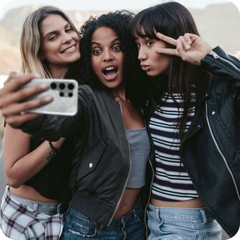 Samsung S24 Ultra - Glitter Back Cover - Zilver