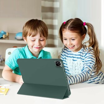 iPad Air (13 inch 2024 &amp;amp; 2025) - Groen - Smart Cover