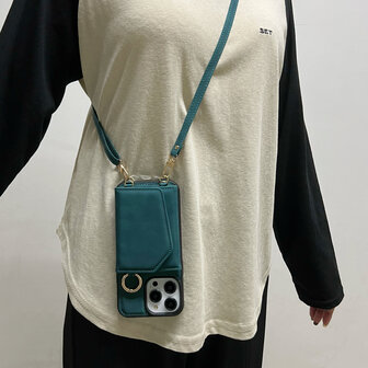 iPhone 16 Pro - Emerald Green - 2 in 1 MagSafe Wallet Case met Koord