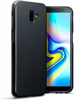Samsung J6 Plus - Siliconen Back Cover - Zwart
