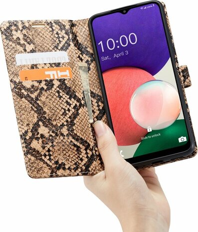 Samsung A22 5G Beige - Slangen Book Case
