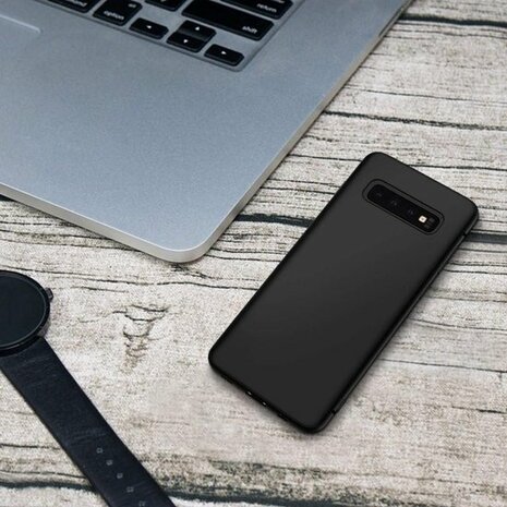 Samsung S10 Plus - Siliconen Back Cover - Zwart
